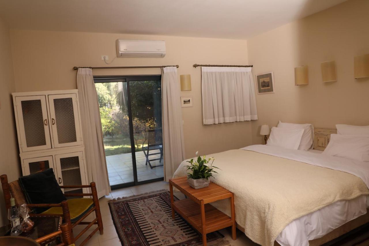 Shulamit Yard Hotel Ros Pinna Kültér fotó