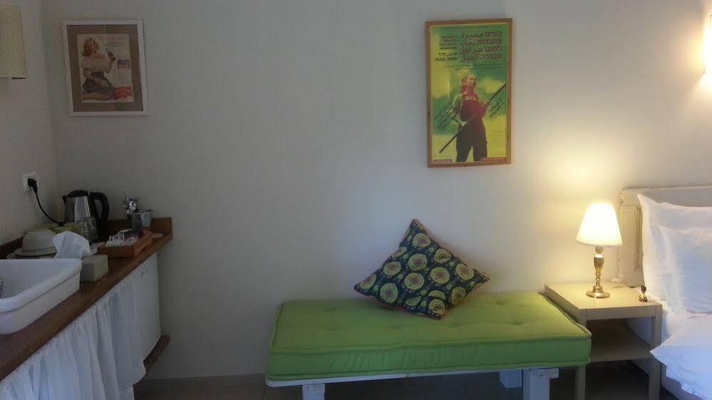 Shulamit Yard Hotel Ros Pinna Kültér fotó